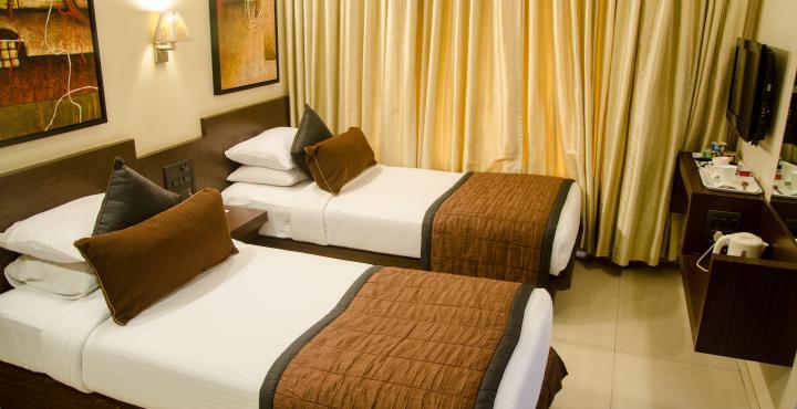 Hotel Silver Inn Mumbai Kültér fotó