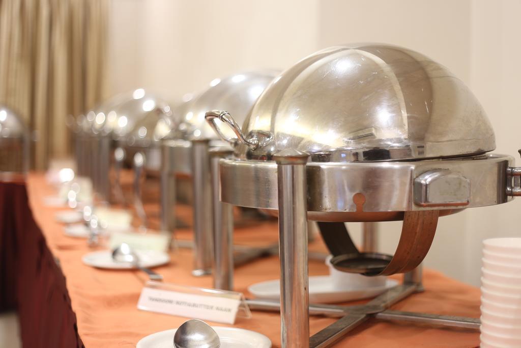 Hotel Silver Inn Mumbai Kültér fotó