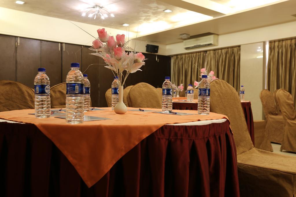 Hotel Silver Inn Mumbai Kültér fotó