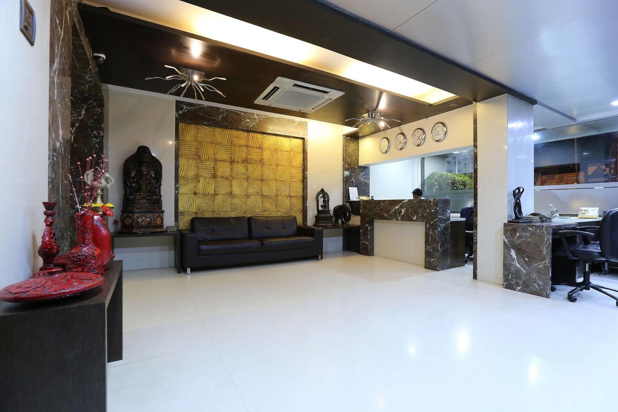 Hotel Silver Inn Mumbai Kültér fotó