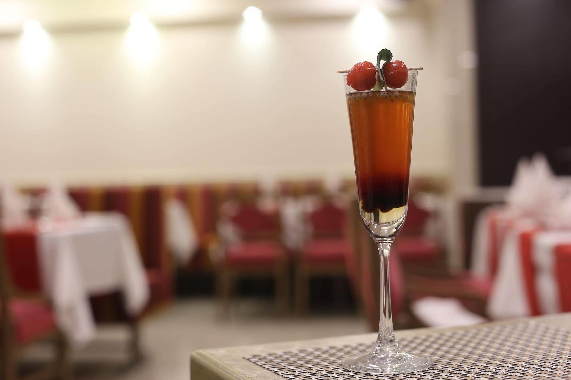 Hotel Silver Inn Mumbai Kültér fotó