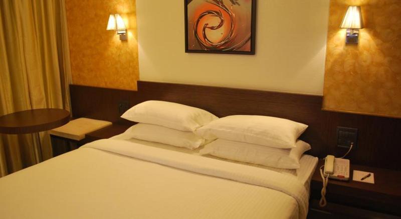 Hotel Silver Inn Mumbai Kültér fotó