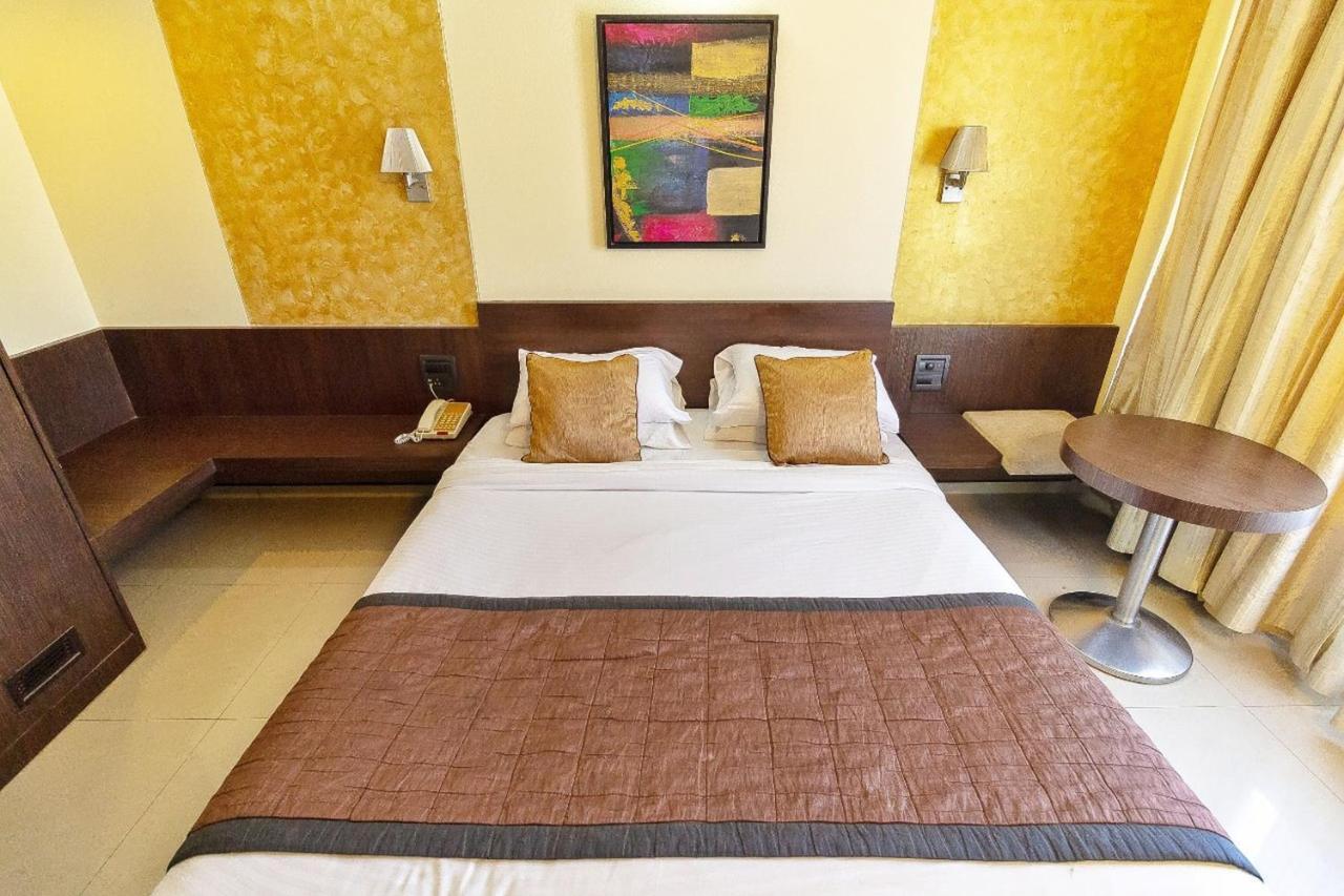 Hotel Silver Inn Mumbai Kültér fotó